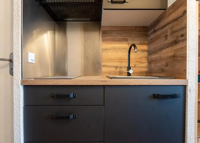 In-out - Heart Of Spacious Apartment, Wifi - Cimes De Caron