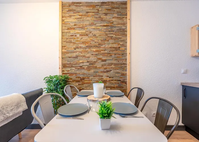 In-out - Heart Of Spacious Apartment, Wifi - Cimes De Caron *